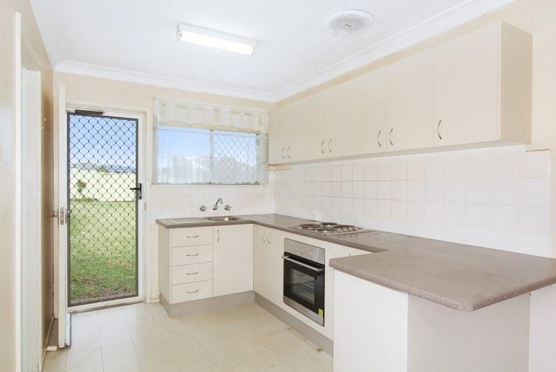 2/11 Yarmouth Parade, Tamworth NSW 2340, Image 1