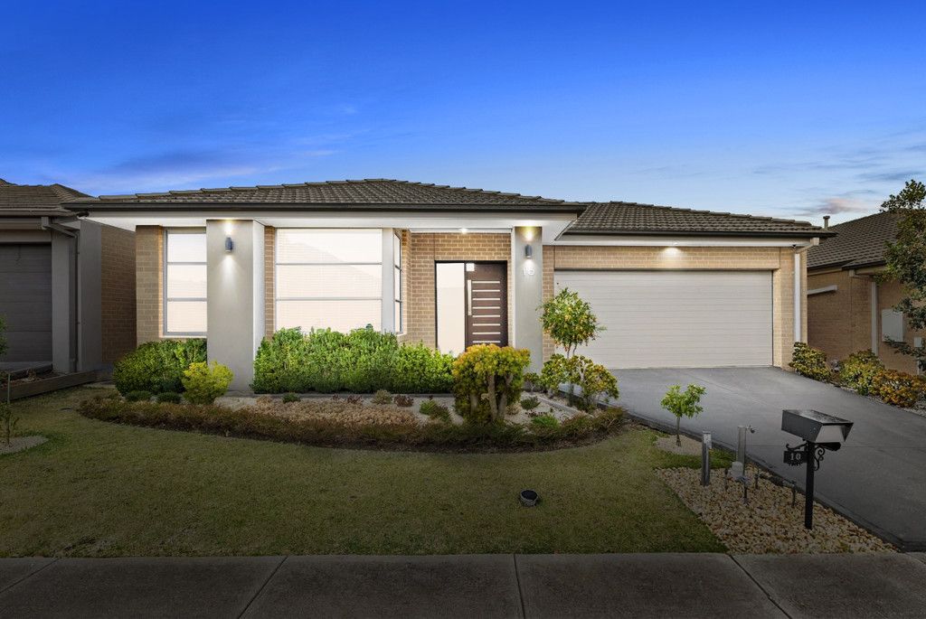 10 Kurrali Crescent, Werribee VIC 3030, Image 0