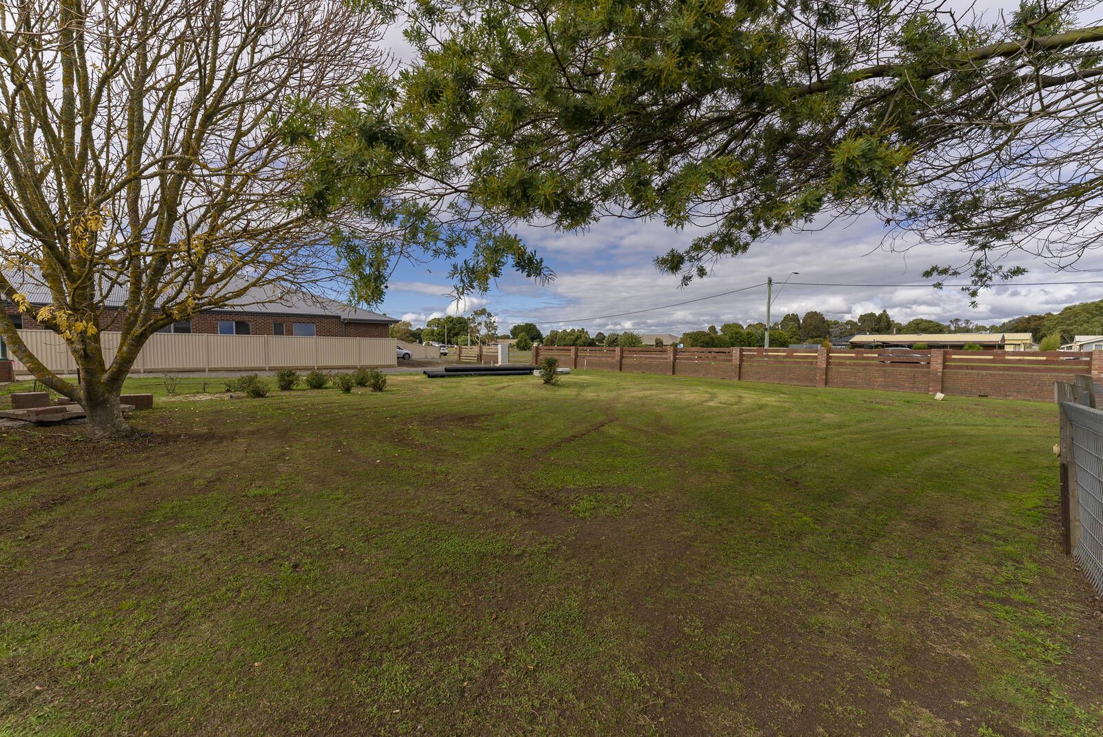 1/9 Sharpes Road, Miners Rest VIC 3352 Domain