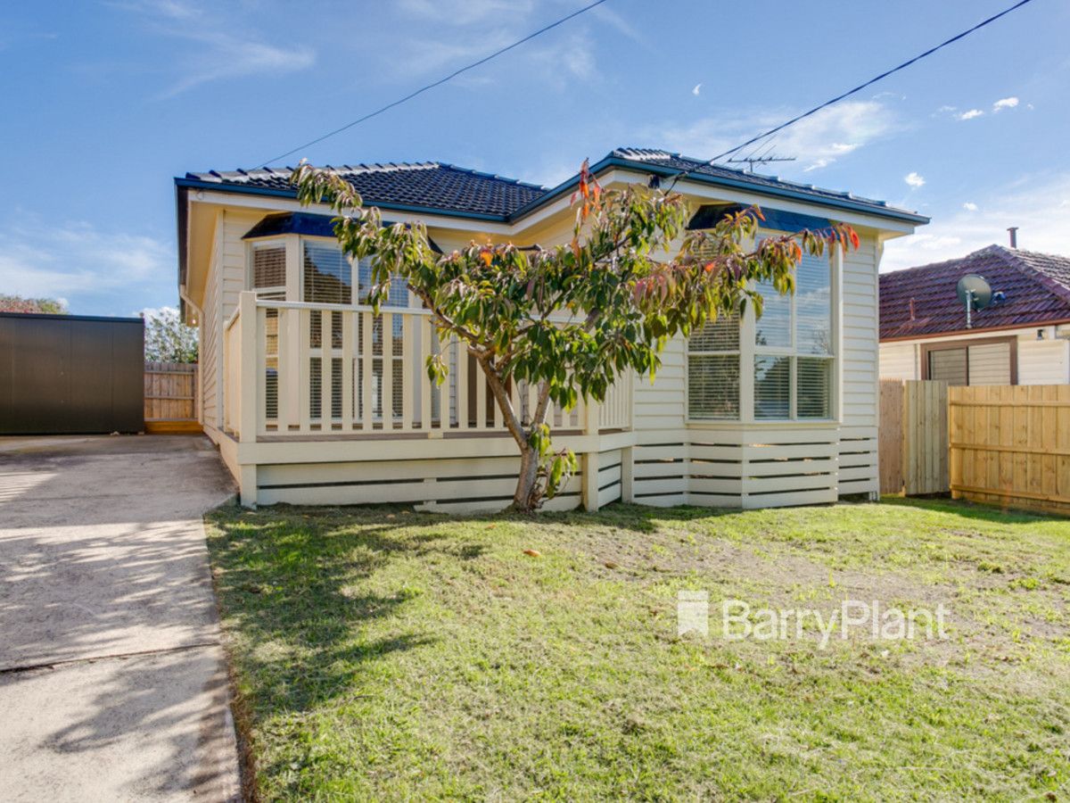 3 bedrooms House in 140 Spray Street ROSEBUD VIC, 3939