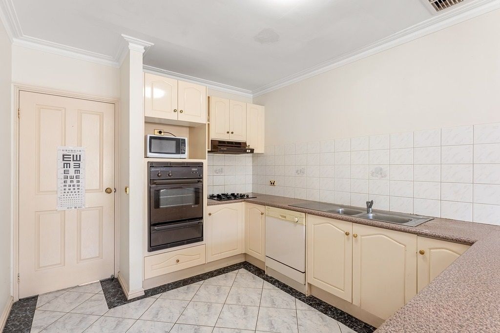 1/2A Kelba Street, Balwyn North VIC 3104 - Townhouse For Rent - $950 ...