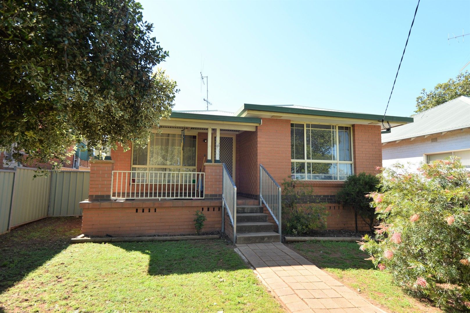 3 bedrooms House in 149 Currajong Street PARKES NSW, 2870