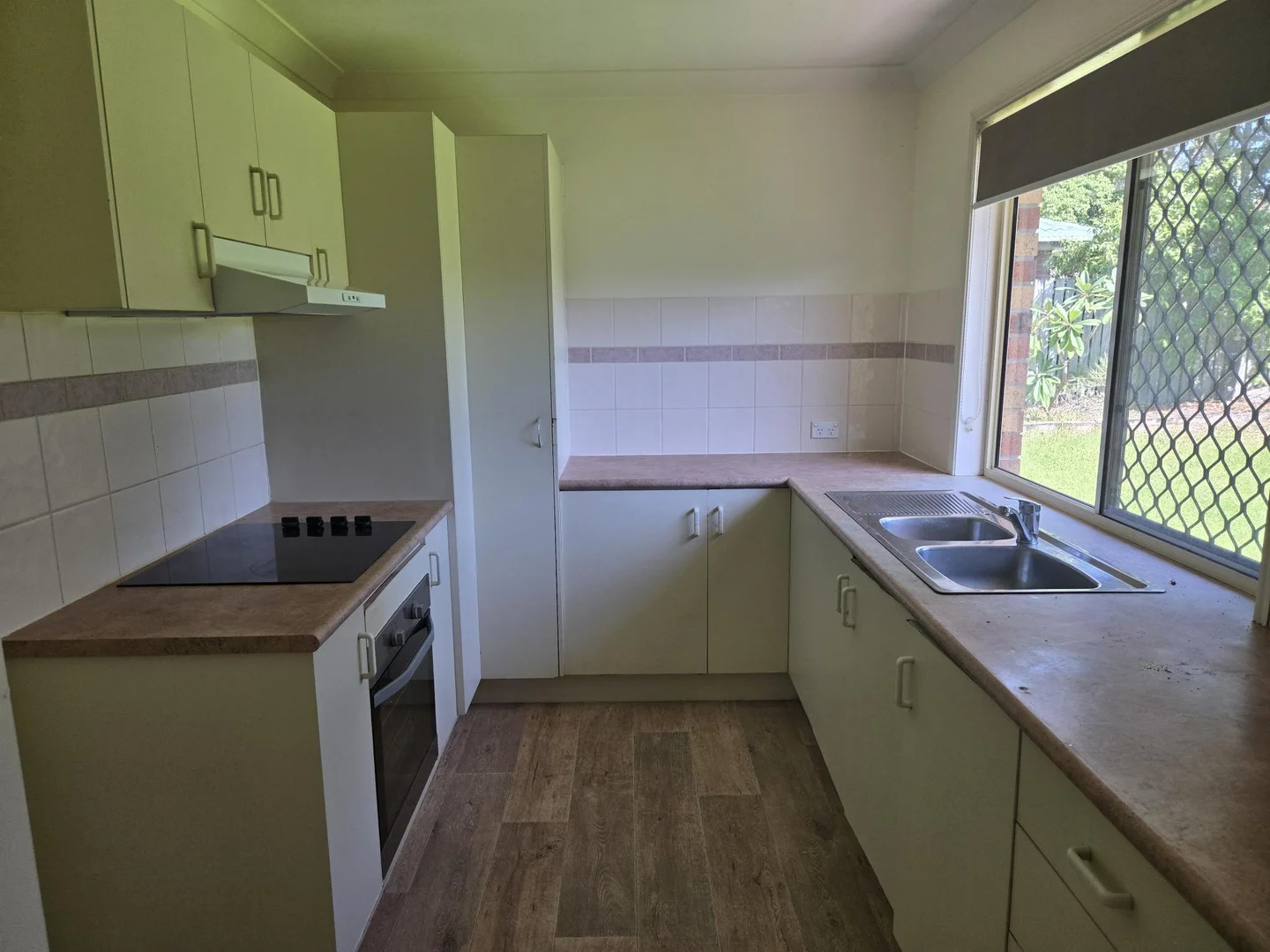 Additional image 3 of 156 Wallaroo Way, Doolandella QLD 4077