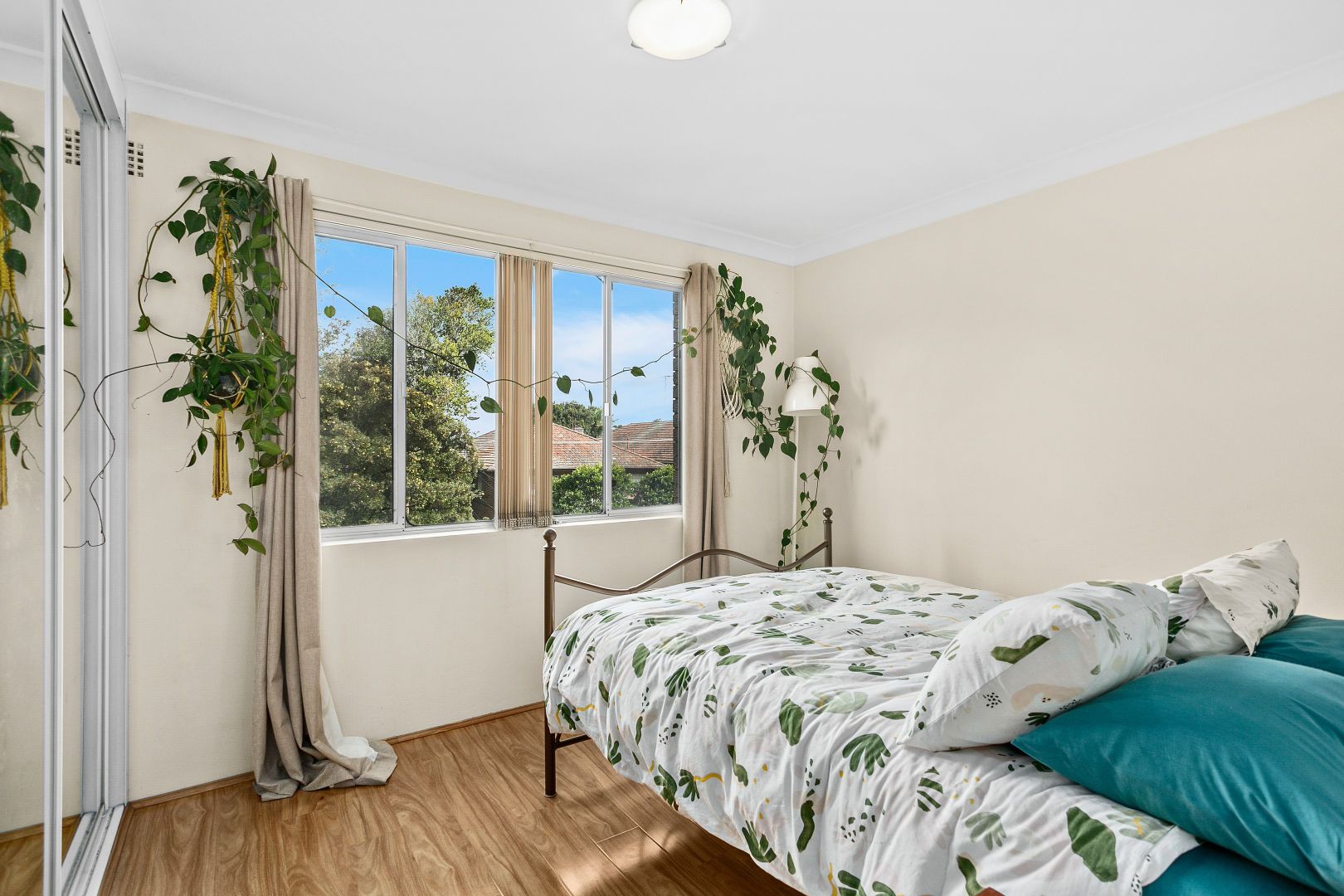 8/47-49 Ewart Street, Marrickville NSW 2204, Image 2