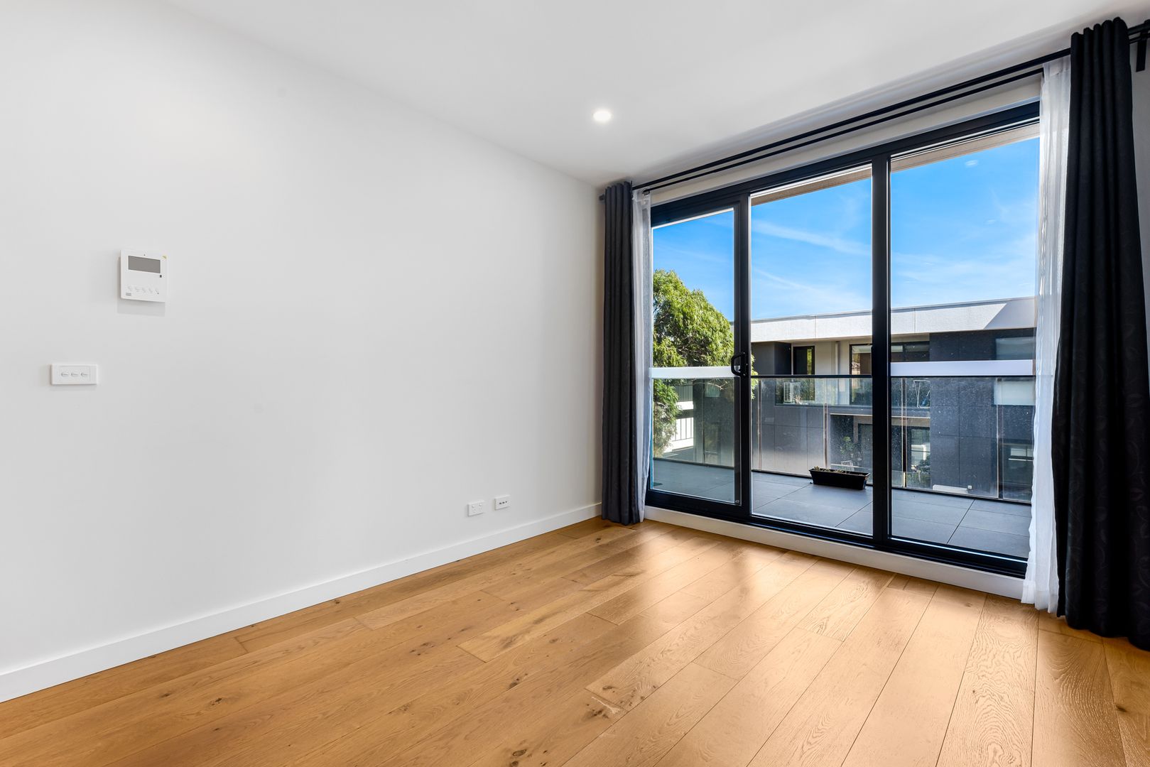 407/1A Nelson Street, Ringwood VIC 3134, Image 2