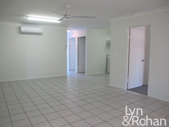 3/18 Redpath Street, North Ward QLD 4810, Image 2