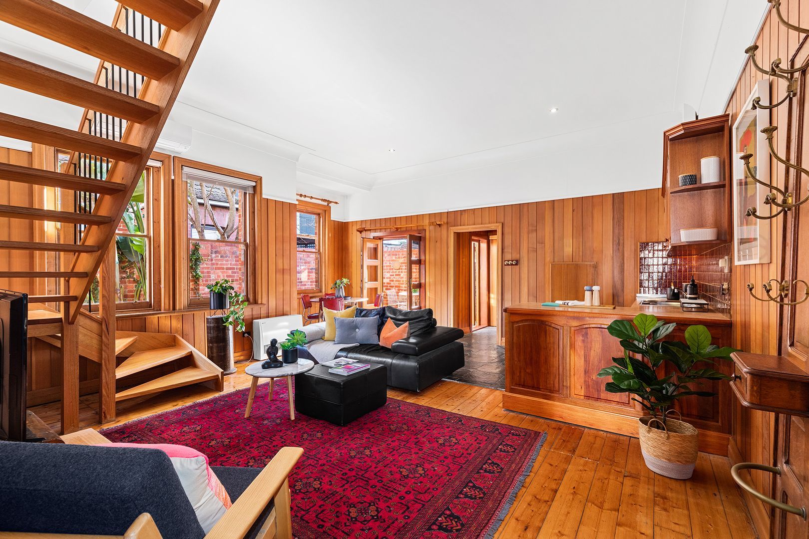 3 bedrooms House in 7 Albert Street ST KILDA VIC, 3182