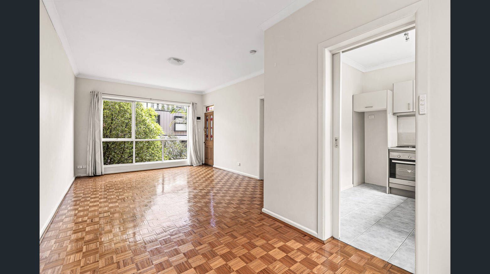 1 bedrooms Apartment / Unit / Flat in 14/19 Riversdale Road HAWTHORN VIC, 3122