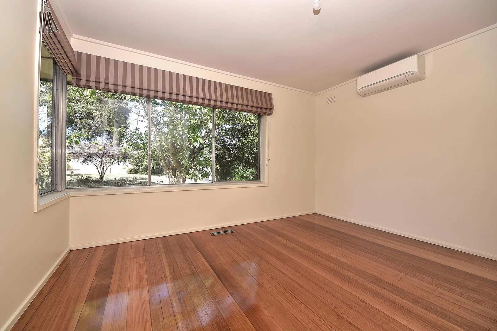 Additional image 6 of 1 Stradbroke Crescent, Mulgrave VIC 3170