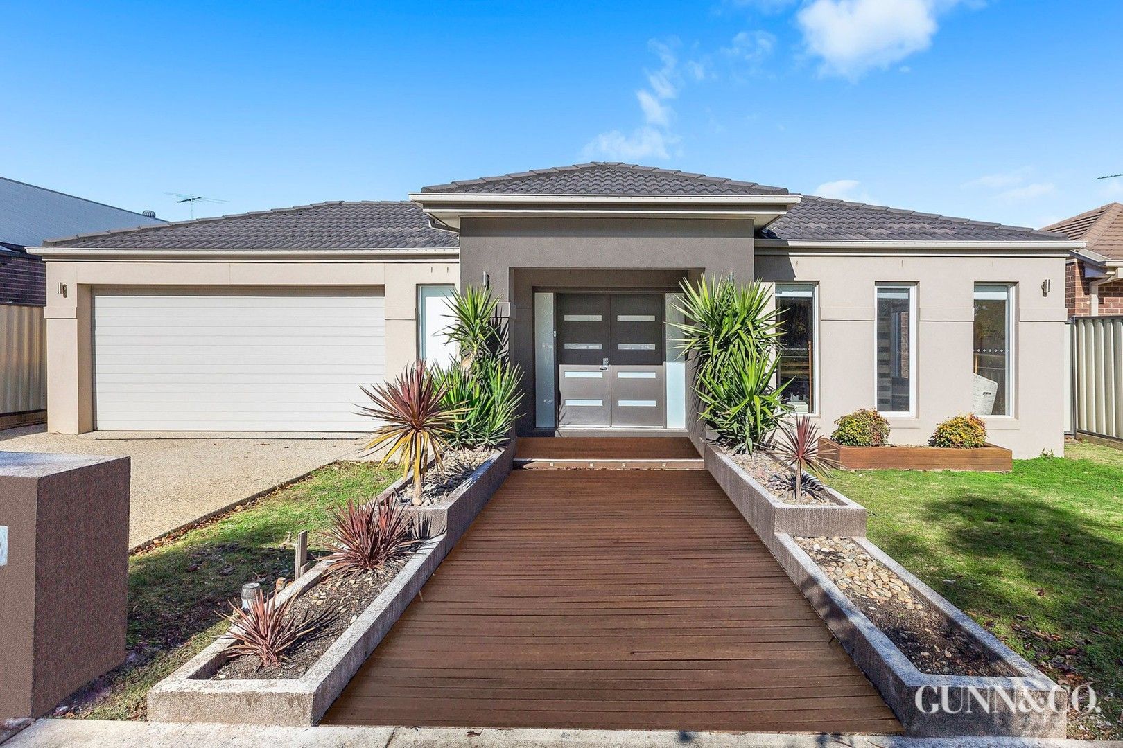 8 Forbes Place, Taylors Hill VIC 3037 House For Rent 670 Domain