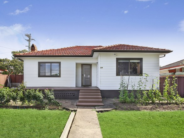 314 Hamilton Road, Fairfield West NSW 2165