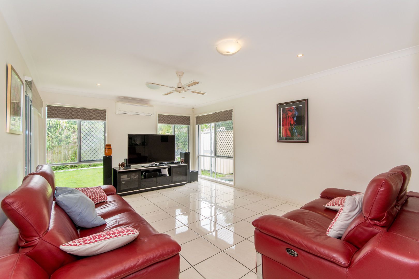 9 Suelin Street, Boondall QLD 4034, Image 2