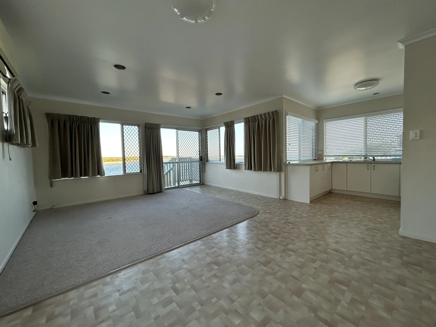 Additional image 3 of 1/45 Landsborough Parade, Golden Beach QLD 4551