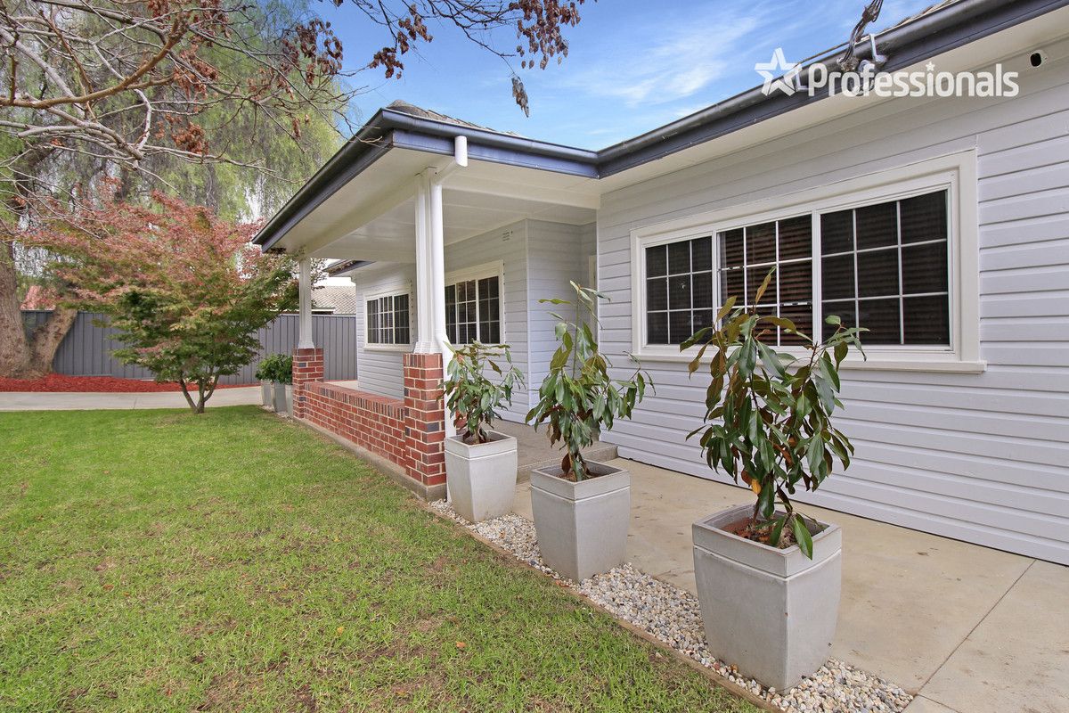 19 Coleman Street, Turvey Park NSW 2650, Image 0