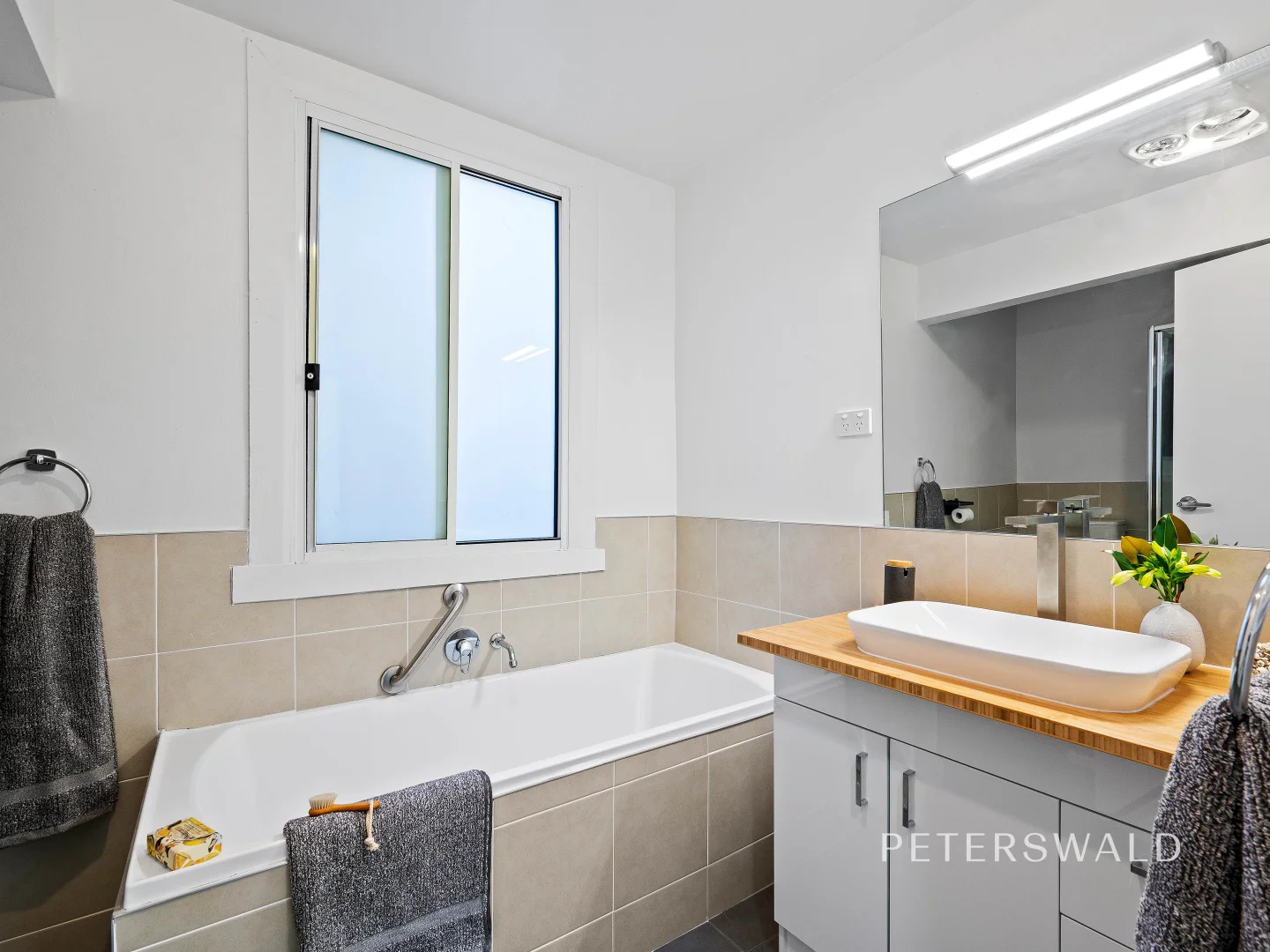 Additional image 21 of 1/7 Gant Street, Lenah Valley TAS 7008