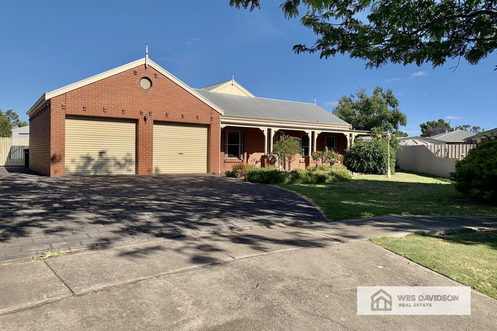 5 Harmer Court, Horsham Property History & Address Research Domain