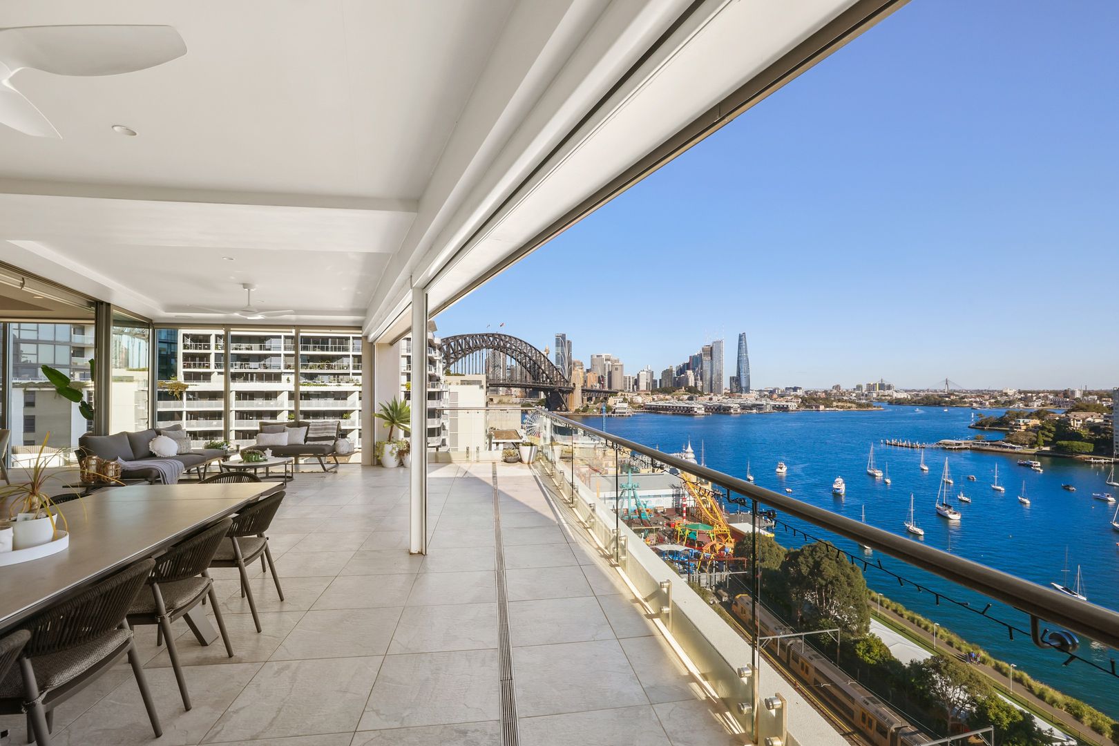 1/10 Cliff Street, Milsons Point Property History & Address Research