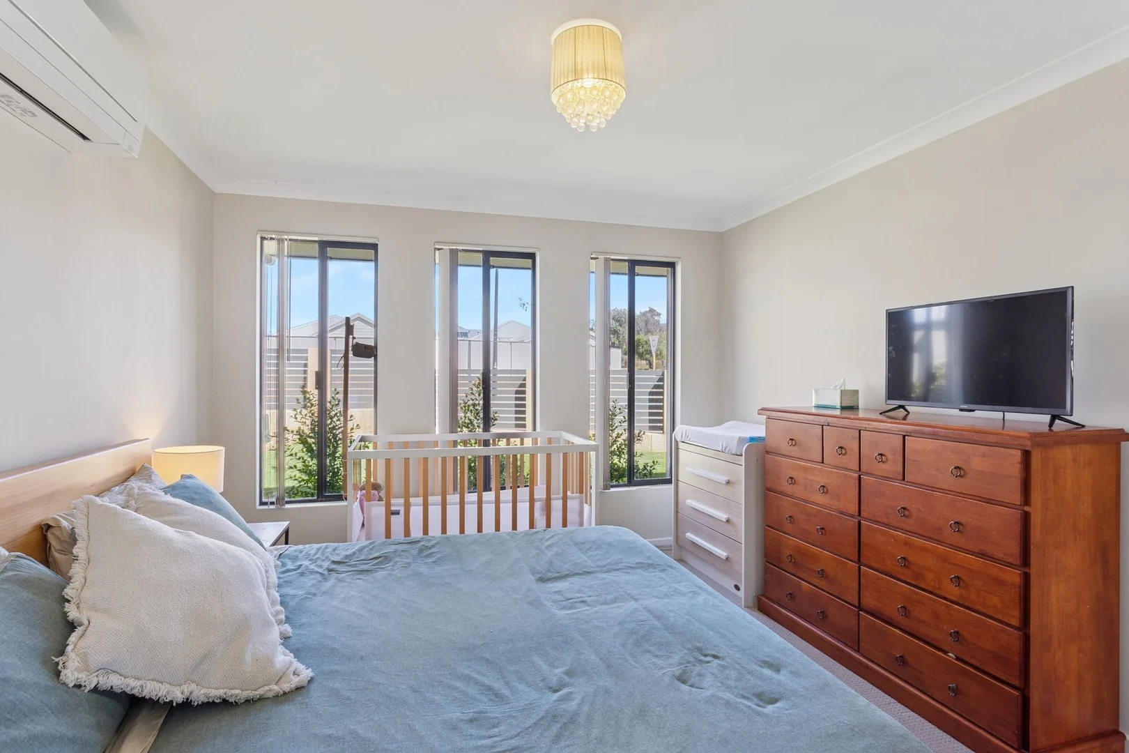 Additional image 15 of 55 Brixton Crescent, Ellenbrook WA 6069