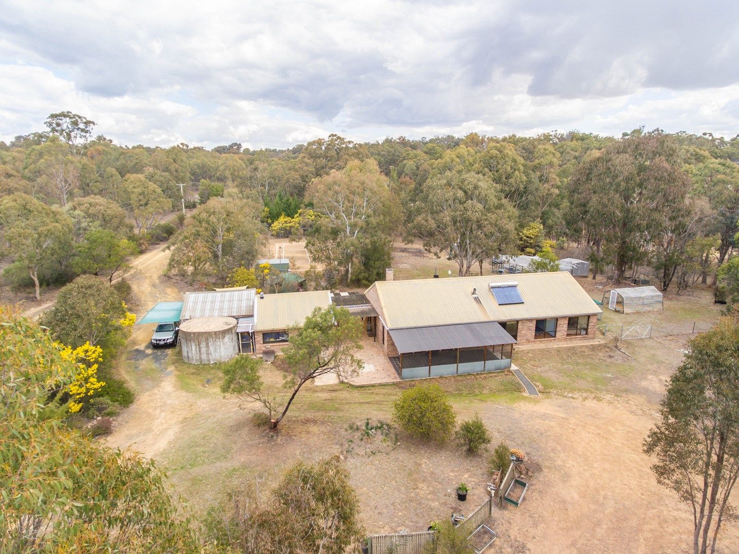 42 Kendall Road, Armidale NSW 2350, Image 0