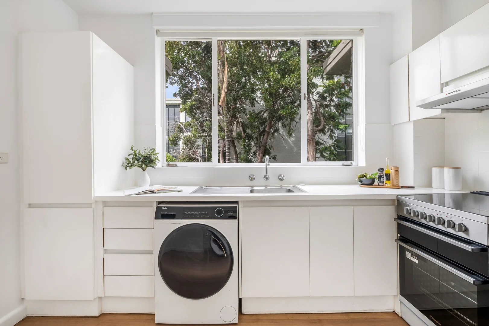 Additional image 4 of 3/2 Rae Court, Prahran VIC 3181