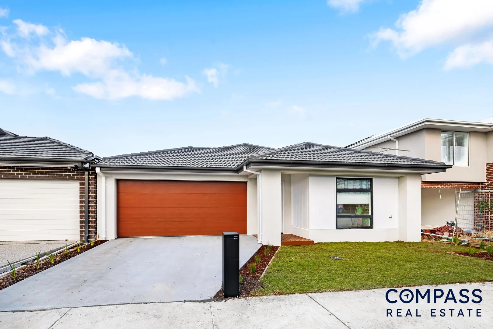42 Ambition Way, Clyde North VIC 3978