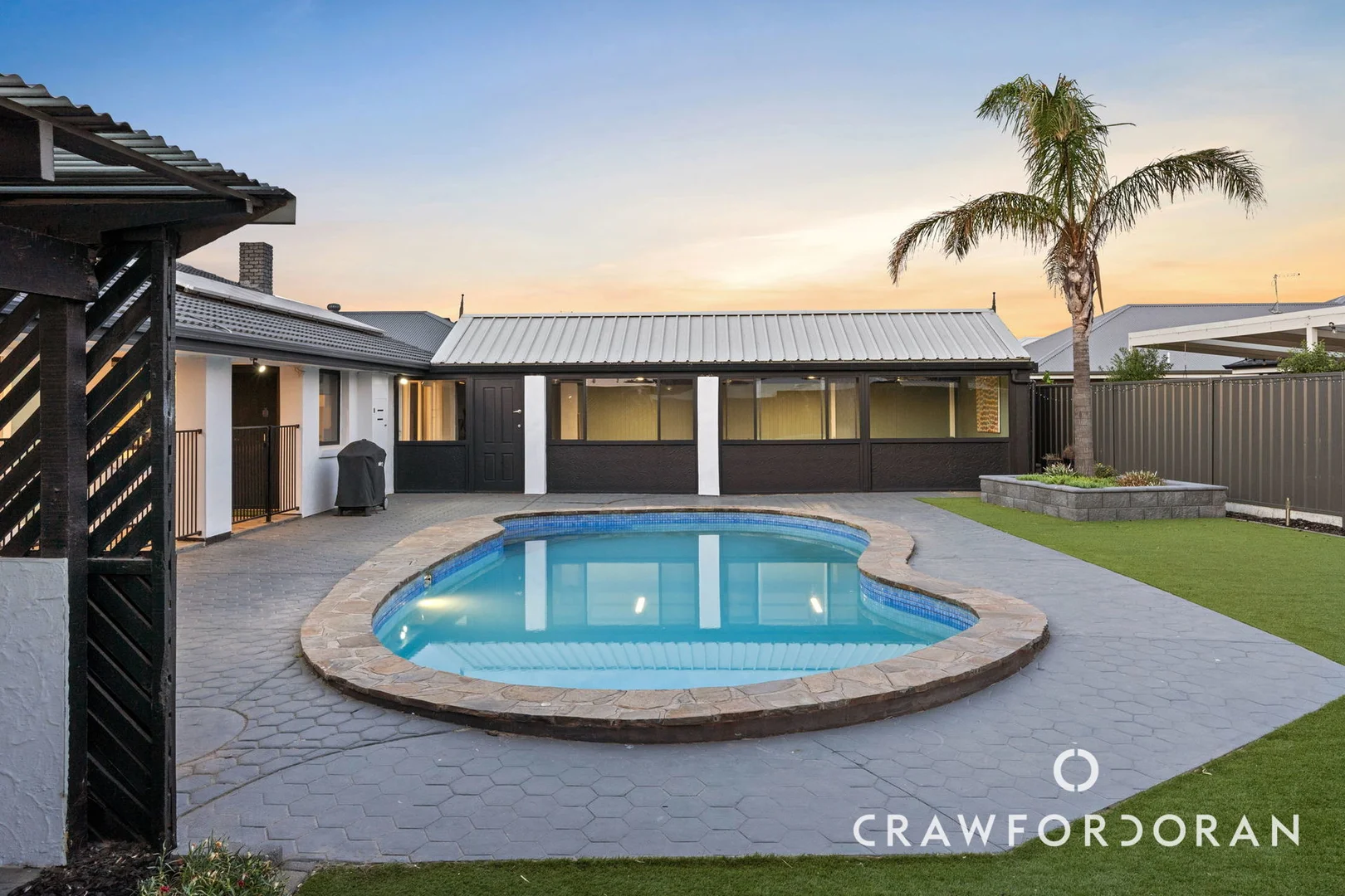 16 Carlson Drive, North Haven SA 5018