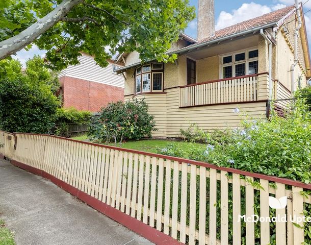 25 Myrnong Crescent, Ascot Vale VIC 3032