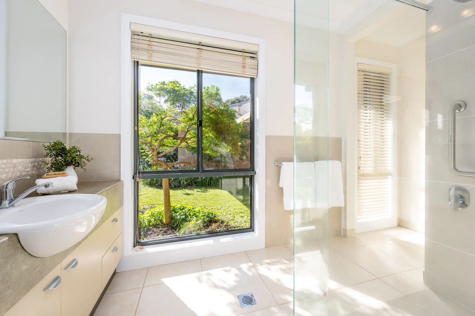 Additional image 8 of 21 Nillahcootie Crescent, Kialla VIC 3631