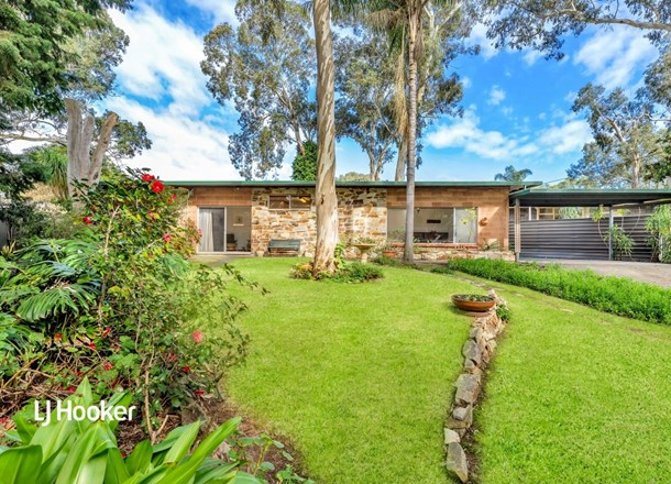 5 Lincoln Drive, Redwood Park SA 5097