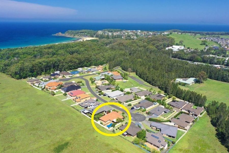 15 Bellevue Place, Hallidays Point NSW 2430, Image 1