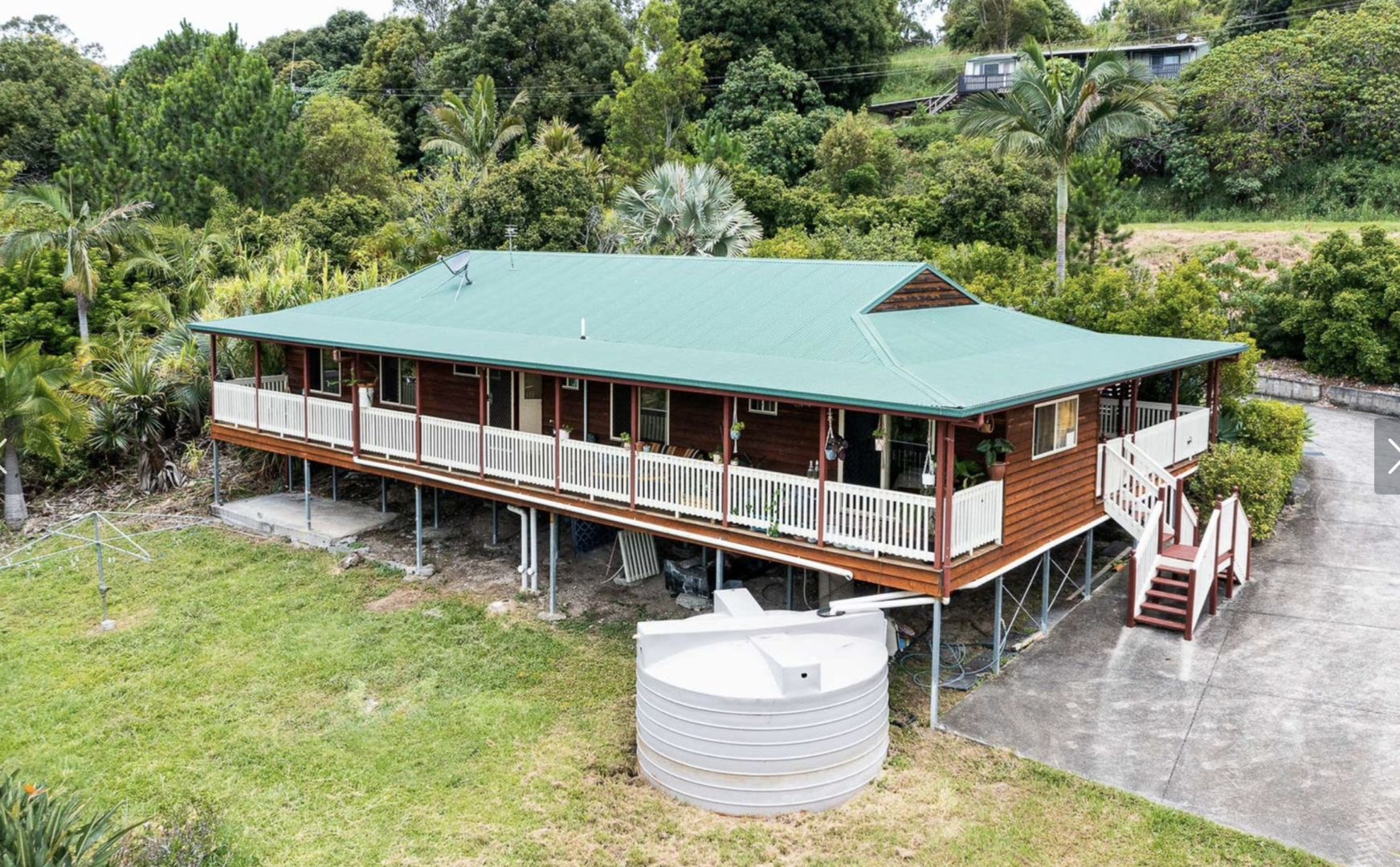 4 bedrooms Acreage / Semi-Rural in 496 Piggabeen Rd CURRUMBIN VALLEY QLD, 4223