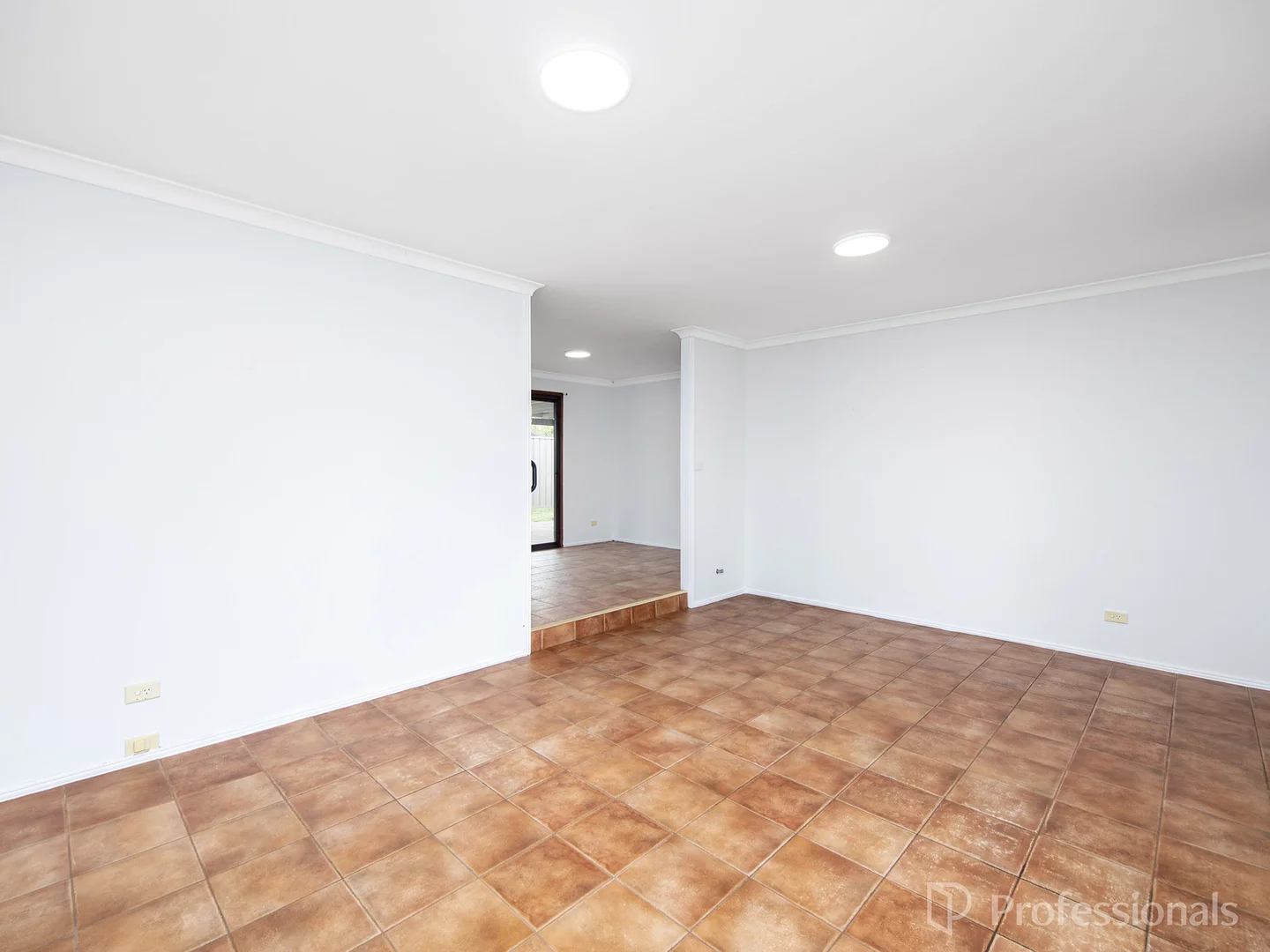 Additional image 8 of 130 Kingfisher Avenue, Ballajura WA 6066