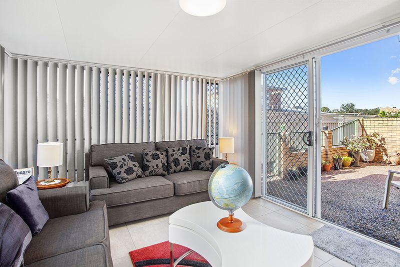 210/15 Lorraine Avenue, Berkeley Vale NSW 2261, Image 1