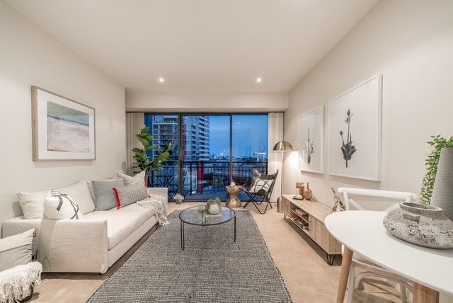 1 bedrooms Apartment / Unit / Flat in 912/80 Clarendon Street SOUTHBANK VIC, 3006