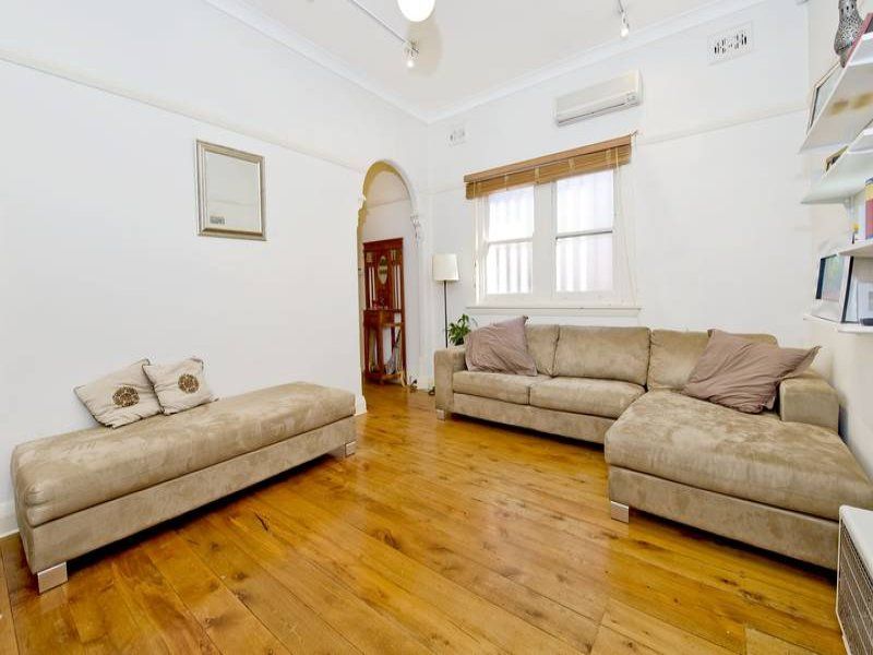 2 bedrooms Semi-Detached in 365 Old South Head Road NORTH BONDI NSW, 2026