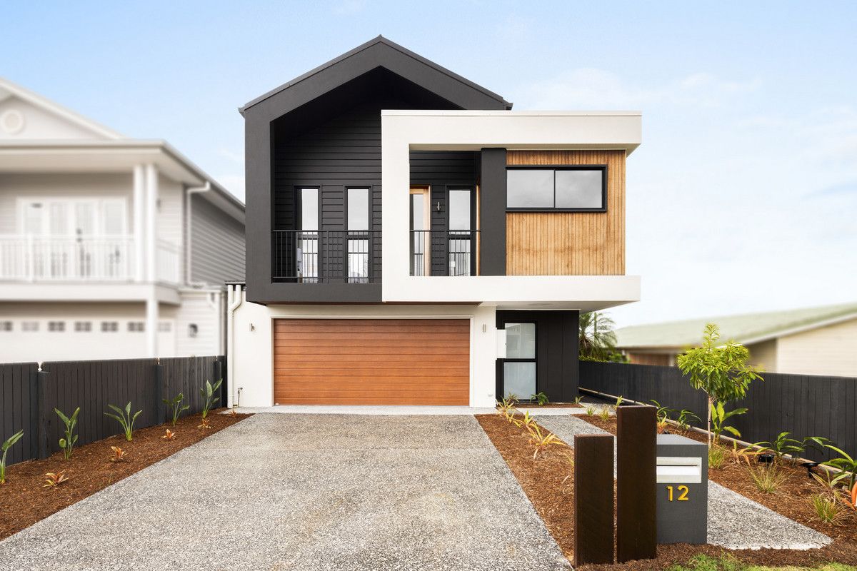 5 bedrooms House in 12 Arrol Street CAMP HILL QLD, 4152