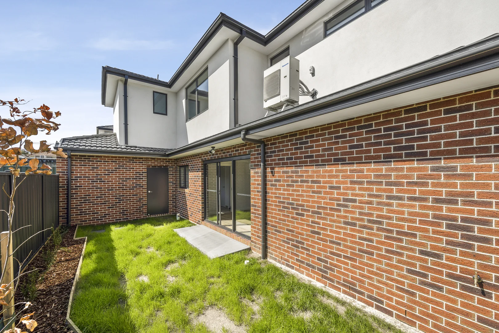 Additional image 6 of 2 Carstairs Court (Formally 2/115 Conrad), St Albans VIC 3021