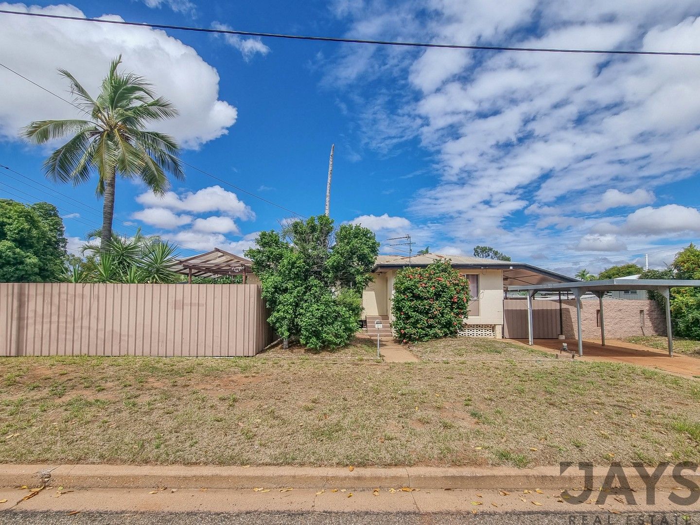 3 bedrooms House in 21 Delta Avenue MOUNT ISA QLD, 4825
