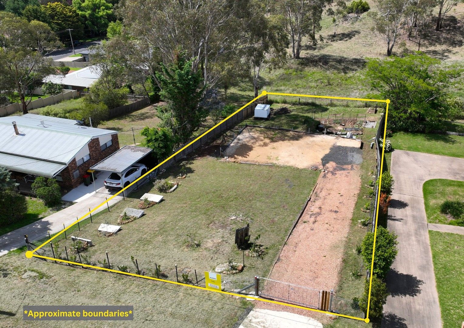 4 Robinson Avenue, Glen Innes NSW 2370, Image 0