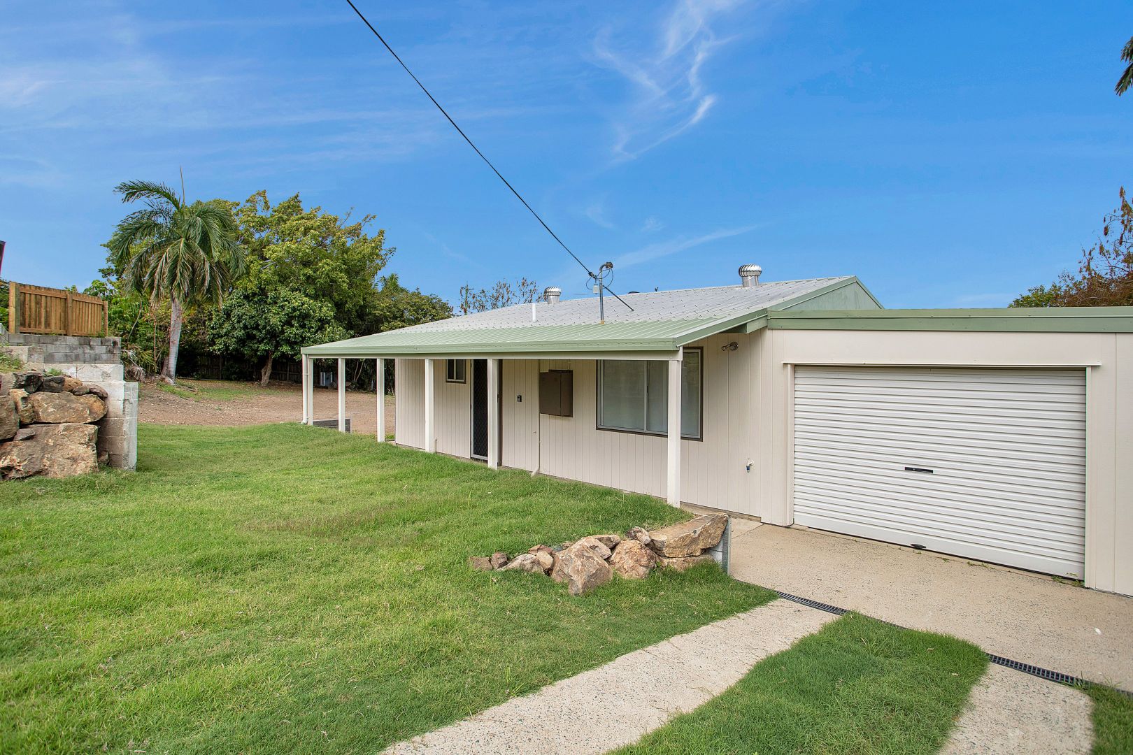 16 Gans Court, Eimeo QLD 4740, Image 1