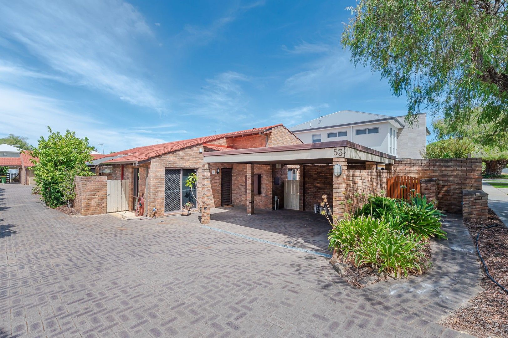 3 bedrooms Villa in 1/53 Gardner Street COMO WA, 6152