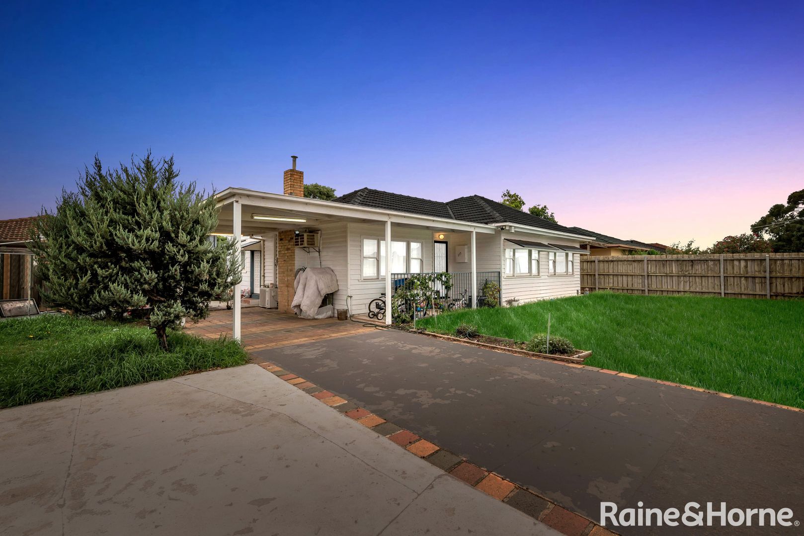 115 Exford Road, Melton South Property History & Address Research