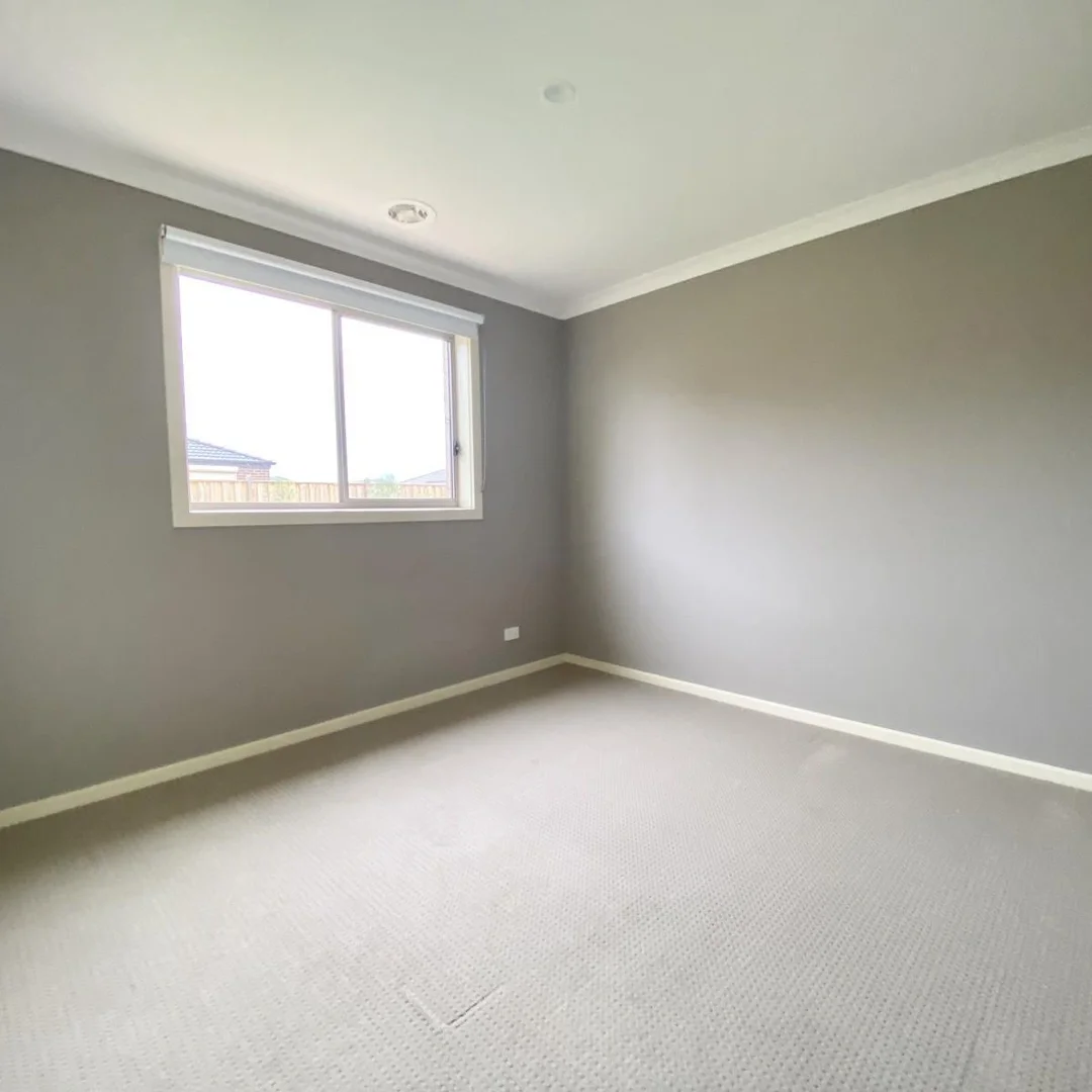 Additional image 10 of 20 Basingstoke Road, Thornhill Park VIC 3335