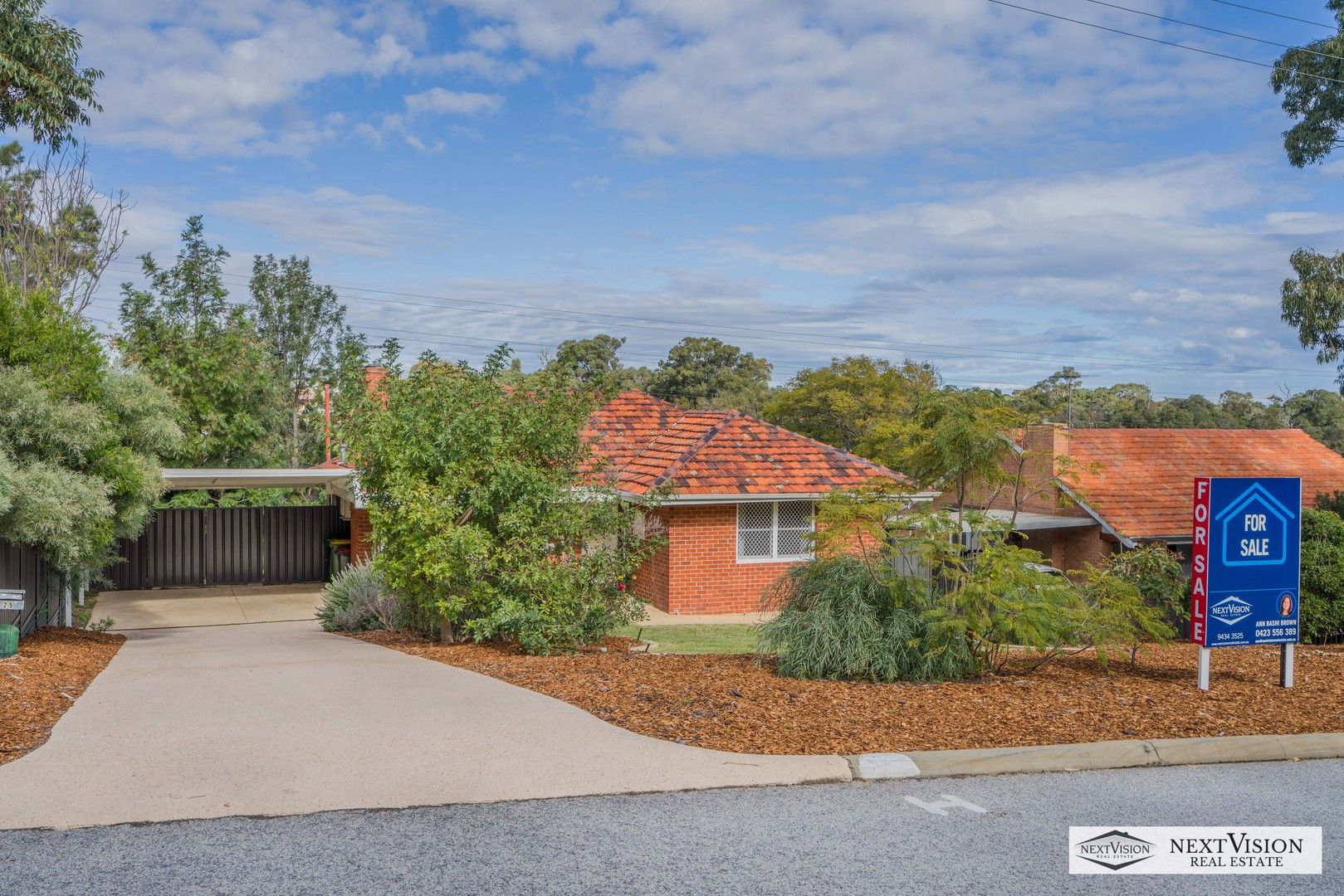 3 bedrooms House in 25 Antonio Street COOLBELLUP WA, 6163