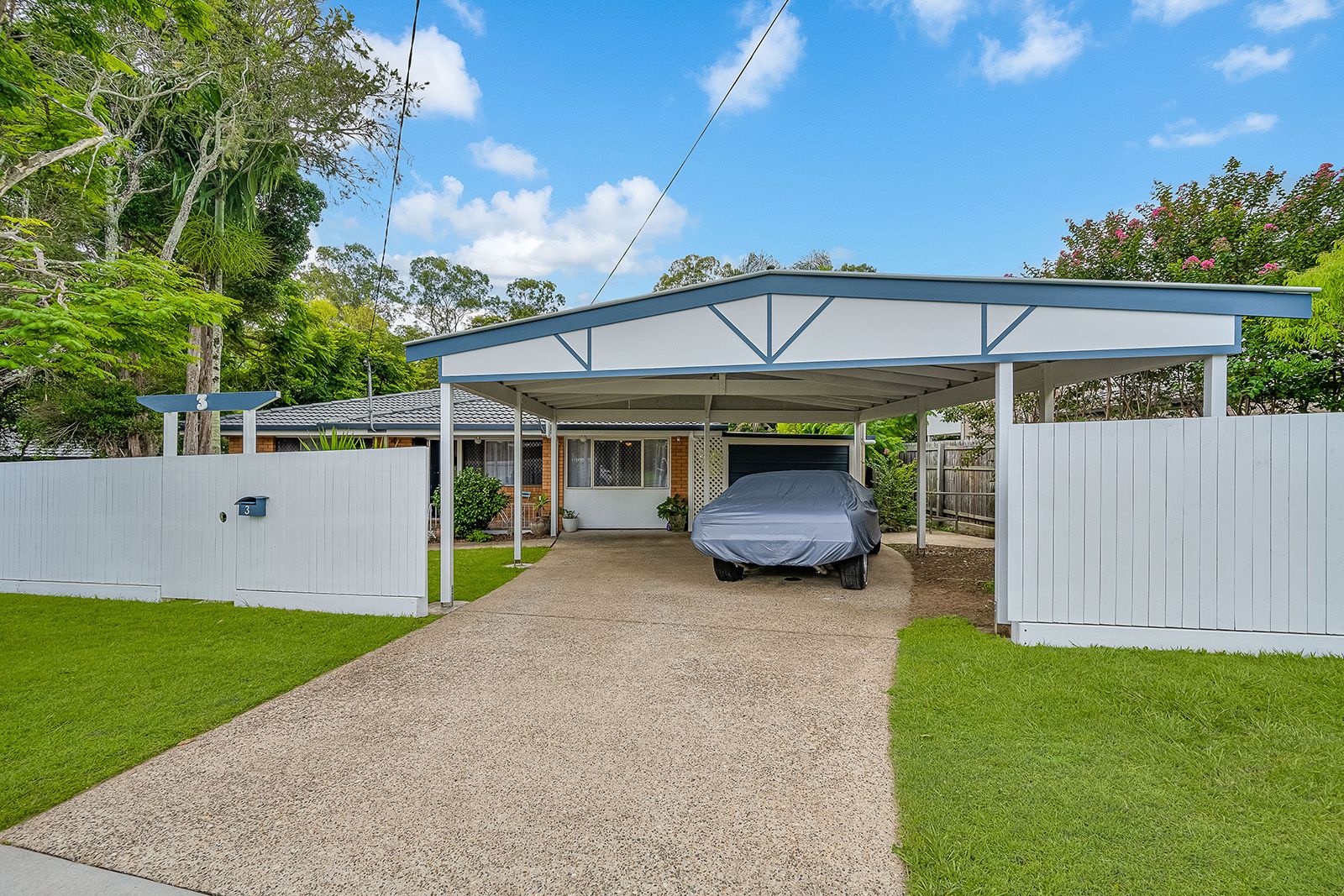 4 bedrooms House in 3 Toorak Road ALBANY CREEK QLD, 4035