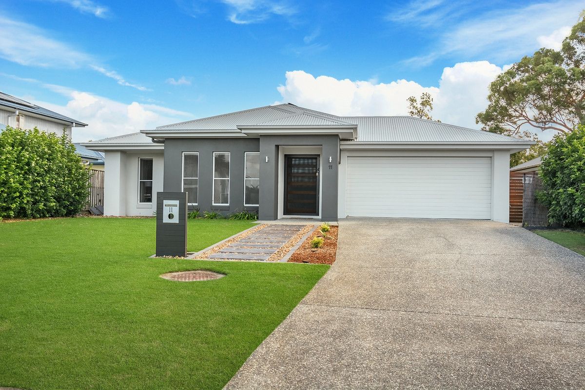 4 bedrooms House in 11 Peregrine Crescent COOMERA QLD, 4209