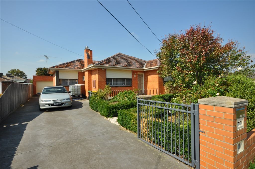 24 Thames Street, Hadfield VIC 3046