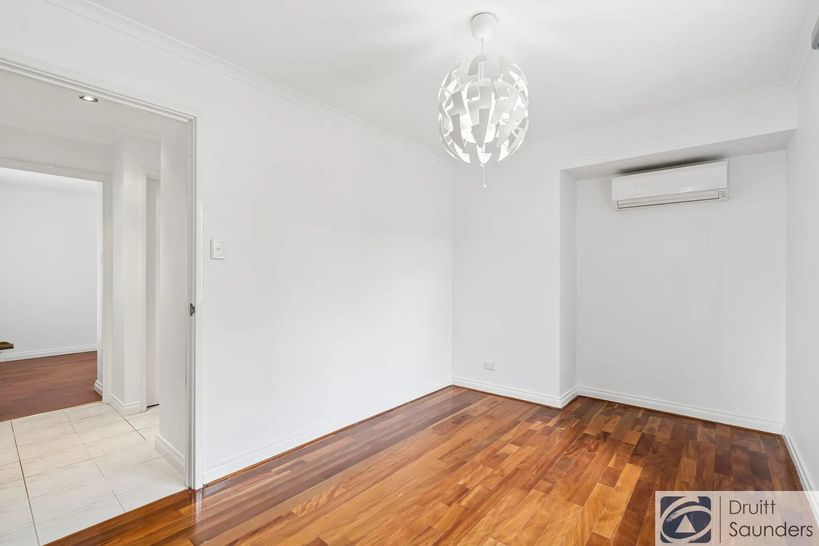 Additional image 12 of 4/96 Green Street, Joondanna WA 6060