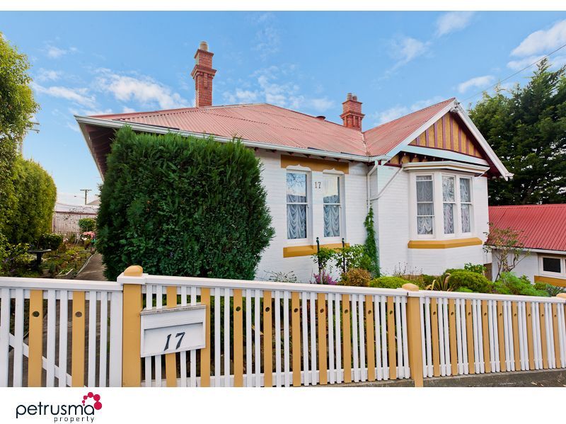 17 Cromwell Street, BATTERY POINT TAS 7004, Image 0