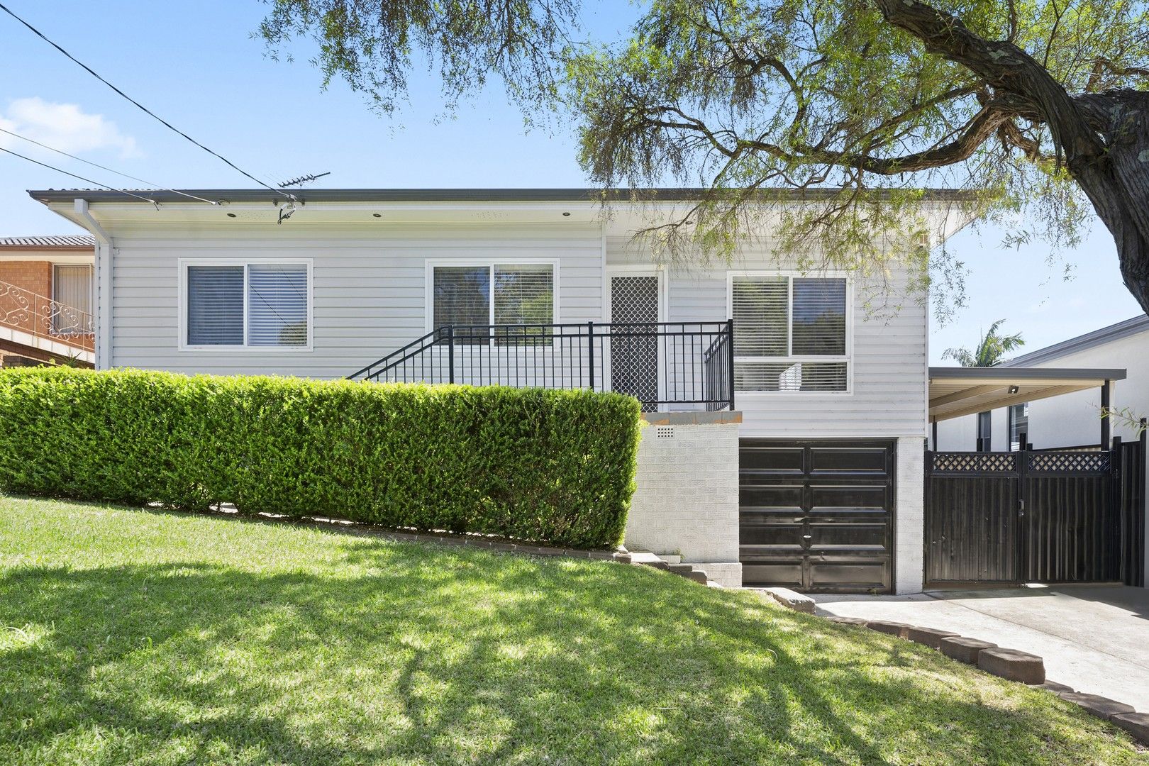 3 bedrooms House in 3 Chalmers Crescent OLD TOONGABBIE NSW, 2146